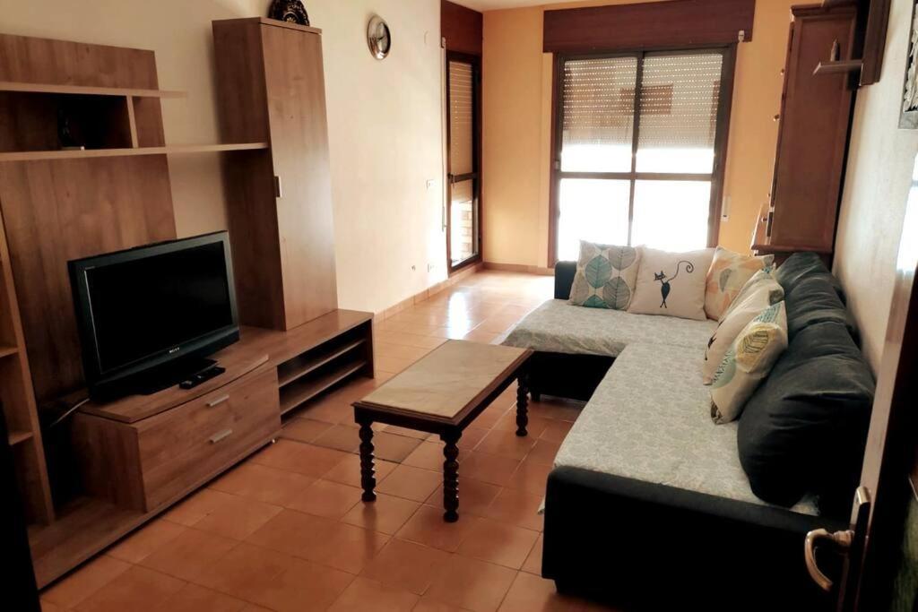 Apartamento Para 6 Personas En Barbastro Exterior foto